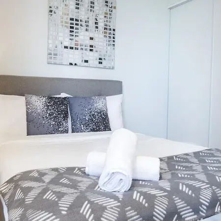 High Level On 42Th Floor 2Br 1Ba Balcony Apartment Melbourne Exterior photo